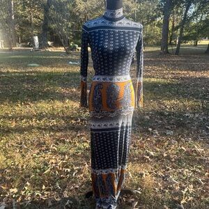 Novella Royale Long Sleeve Black and Tan Dress